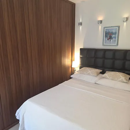 Exotic Oasis Апартаменты Сплит