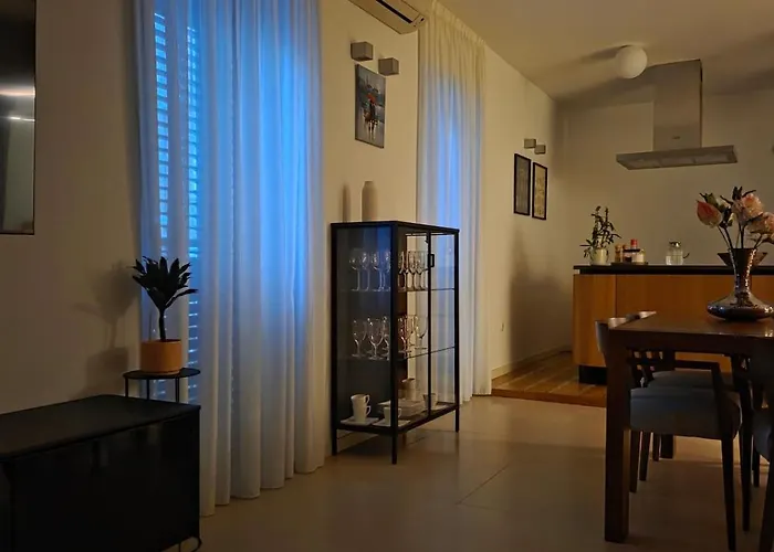 Exotic Oasis Bacvice Appartement